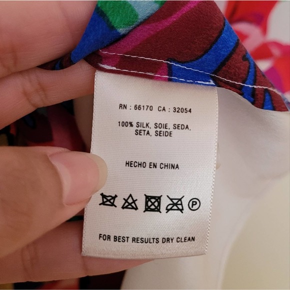 Maeve Anthropologie Mixed Boquet Floral Sleeveless Silk Blouse Size 2 - Picture 5 of 5